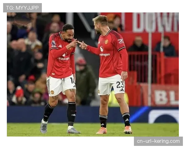 曼联vs利兹联争议判罚集锦：三次关键判罚均对主队不利